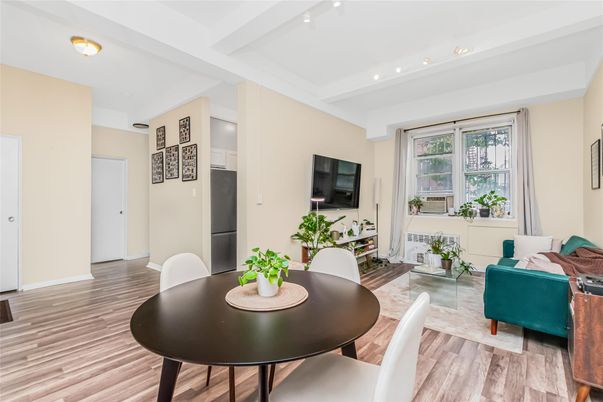 Dining room, Interior, Living room, Recessed Lighting, Wood Texture Flooring