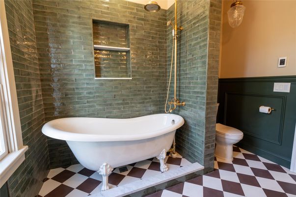 Bathroom, Free Standing Baths, Interior