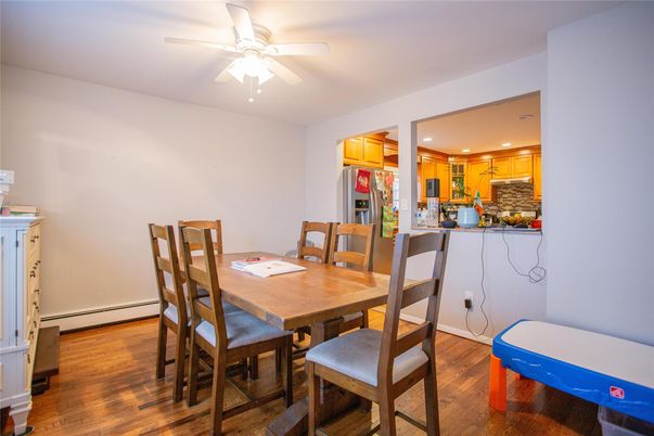 Dining room, Interior, Kitchen, Recessed Lighting, Wood Texture Flooring