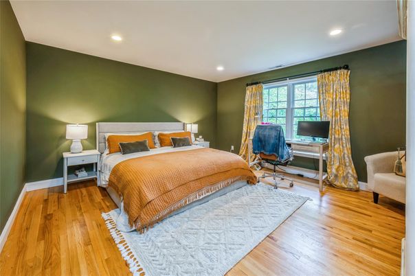 Bedroom, Home Office, Interior, Recessed Lighting, Wood Texture Flooring