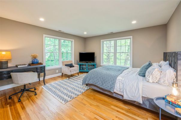 Bedroom, Home Office, Interior, Recessed Lighting, Wood Texture Flooring