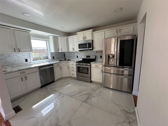 Interior, Kitchen, Marble, Recessed Lighting, Stainless Steel Appliances