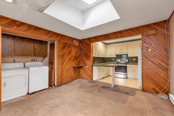 Interior, Kitchen, Washer, Wooden Walls