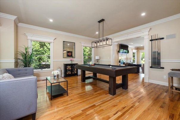 Billiard Table, Game Room, Interior, Living room, Pendant Lights, Recessed Lighting, Wood Texture Flooring