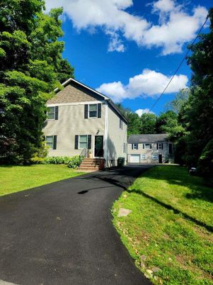 Attached, Backyard, Exterior, Facade, Split Level