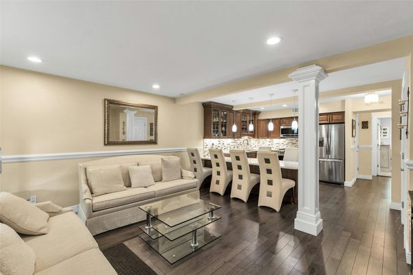Interior, Kitchen, Living room, Pendant Lights, Recessed Lighting, Stainless Steel Appliances, Wood Texture Flooring