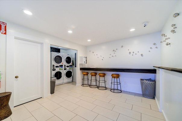 Interior, Recessed Lighting, Washer