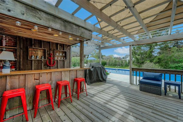 Exterior, Wood Texture Flooring