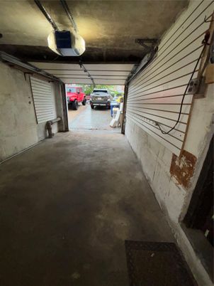 Garage, Interior, Stone Walls