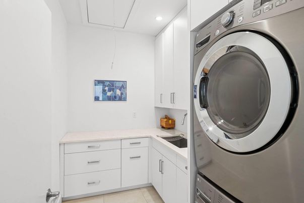 Interior, Recessed Lighting, Washer
