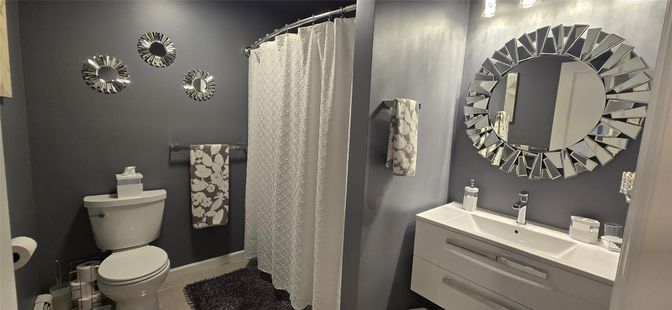 Bathroom, Interior