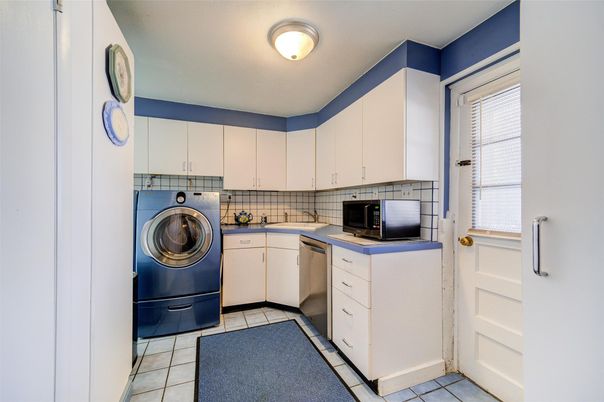 Interior, Kitchen, Washer