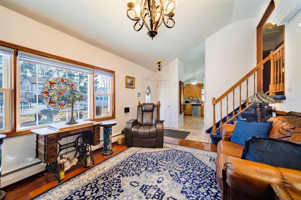 Chandelier, Interior, Kitchen, Wood Texture Flooring