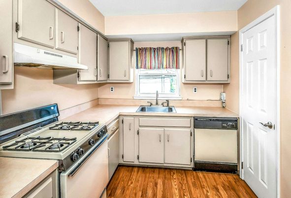 Interior, Kitchen, Wood Texture Flooring