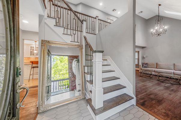 Chandelier, Interior, Recessed Lighting, Wood Texture Flooring