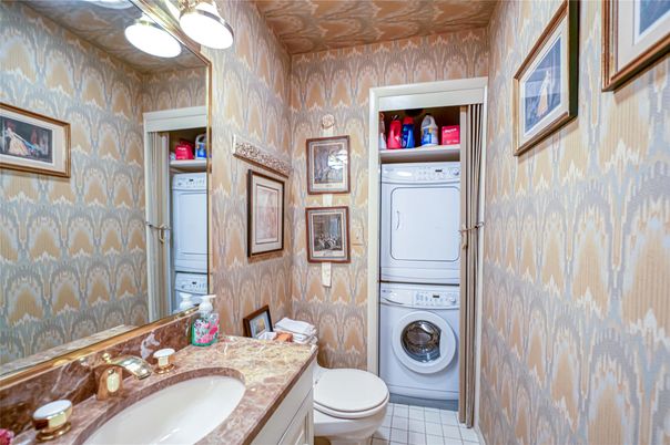 Bathroom, Interior, Utility Closets, Washer