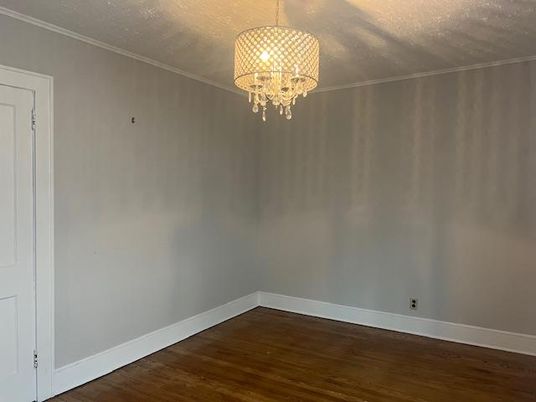 Chandelier, Empty room, Interior, Wood Texture Flooring