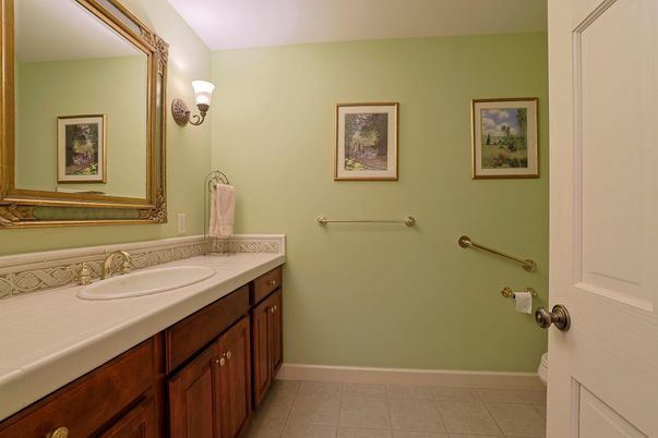 Bathroom, Interior, Tile Countertops