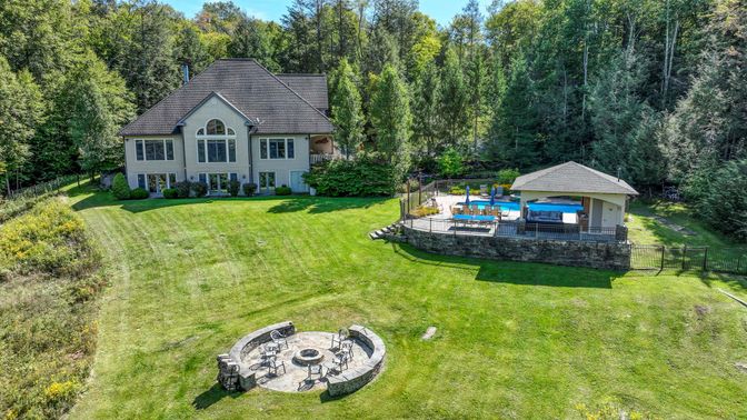Backyard, Exterior, Pool