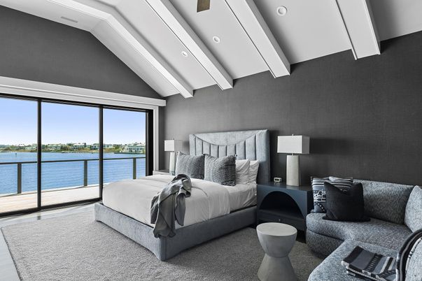 Bedroom, Interior, Recessed Lighting, Water