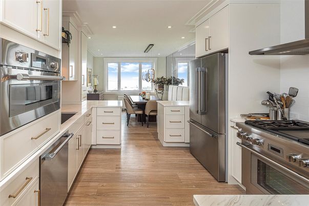 Dining room, Interior, Kitchen, Recessed Lighting, Stainless Steel Appliances, Wood Texture Flooring