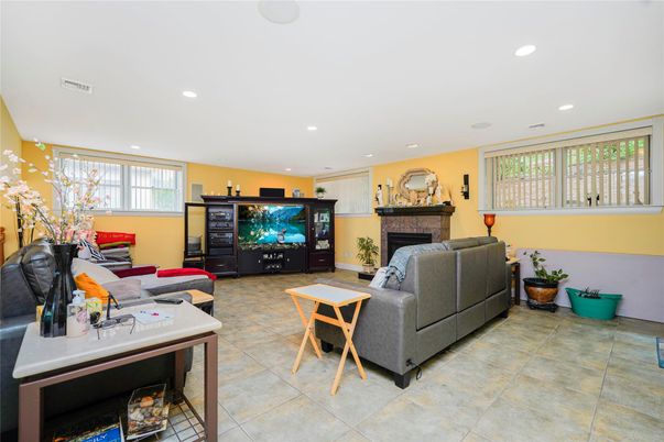 Fireplace, Interior, Living room, Recessed Lighting