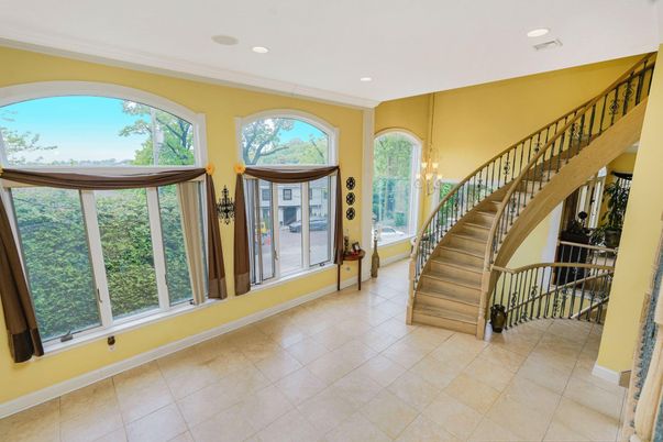 Chandelier, Interior, Recessed Lighting