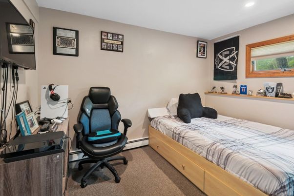 Bedroom, Home Office, Interior, Recessed Lighting