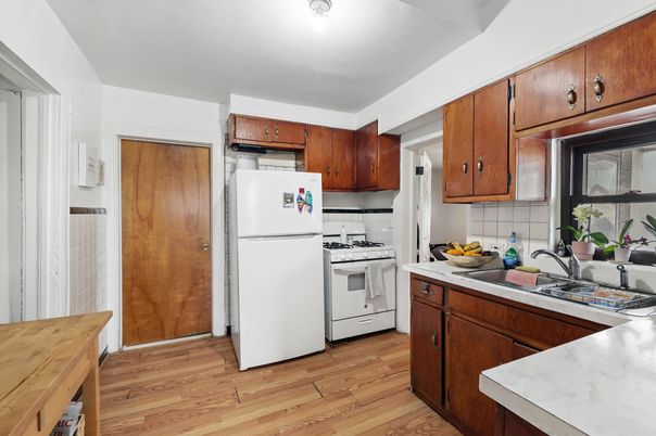 Interior, Kitchen, Wood Texture Flooring