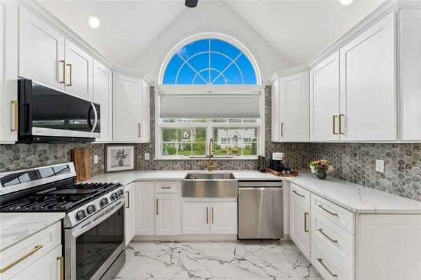 Interior, Kitchen, Marble, Recessed Lighting, Stainless Steel Appliances