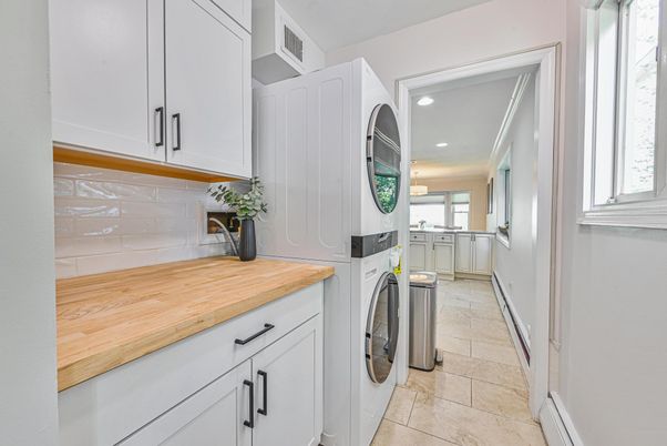 Interior, Recessed Lighting, Washer