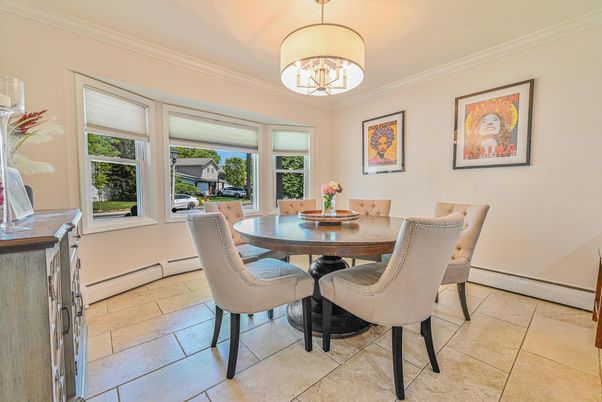 Chandelier, Dining room, Interior