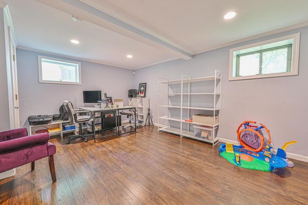 Home Office, Interior, Recessed Lighting, Wood Texture Flooring