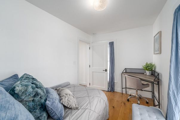 Bedroom, Home Office, Interior, Wood Texture Flooring
