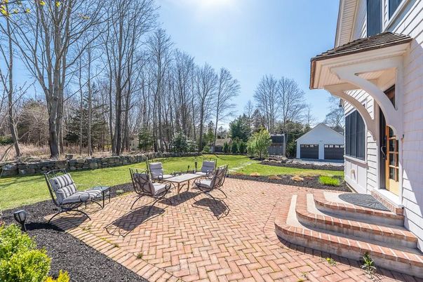 Backyard, Detached Garage, Exterior