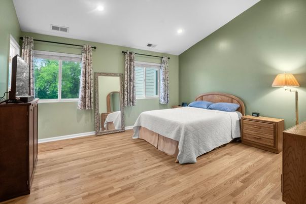 Bedroom, Interior, Recessed Lighting, Wood Texture Flooring