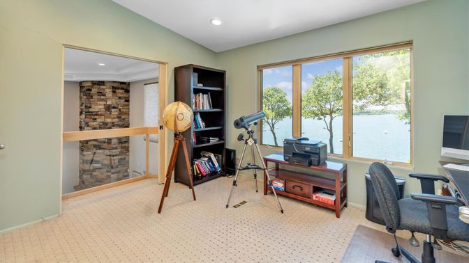 Home Office, Interior, Recessed Lighting, Stone Walls, Water