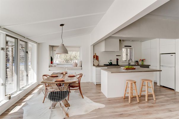 Dining room, Interior, Kitchen, Pendant Lights, Wood Texture Flooring