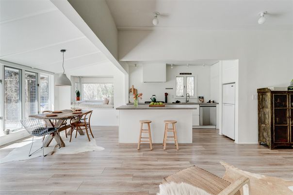 Dining room, Interior, Kitchen, Pendant Lights, Wood Texture Flooring