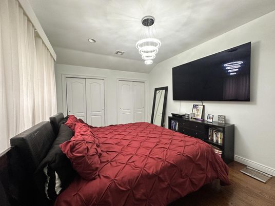 Bedroom, Interior, Pendant Lights, Recessed Lighting, Wood Texture Flooring