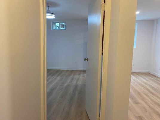Empty room, Interior, Pendant Lights, Recessed Lighting, Wood Texture Flooring
