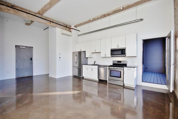 Interior, Kitchen, Stainless Steel Appliances