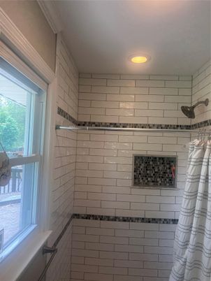Bathroom, Interior, Recessed Lighting