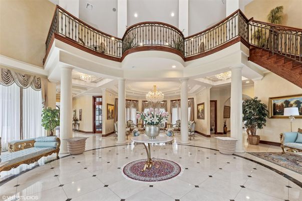 Chandelier, Interior, Recessed Lighting