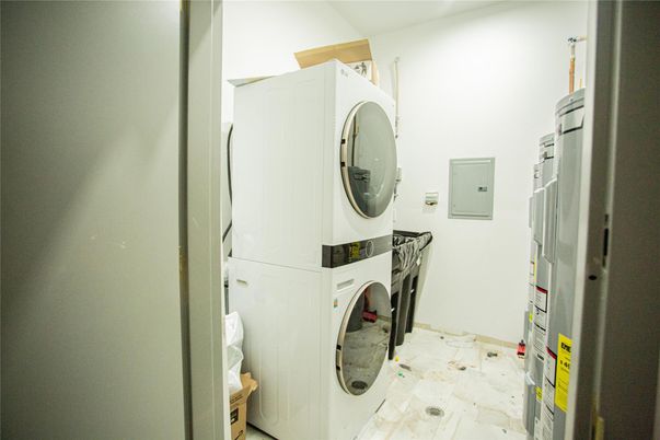 Interior, Utility Closets, Washer