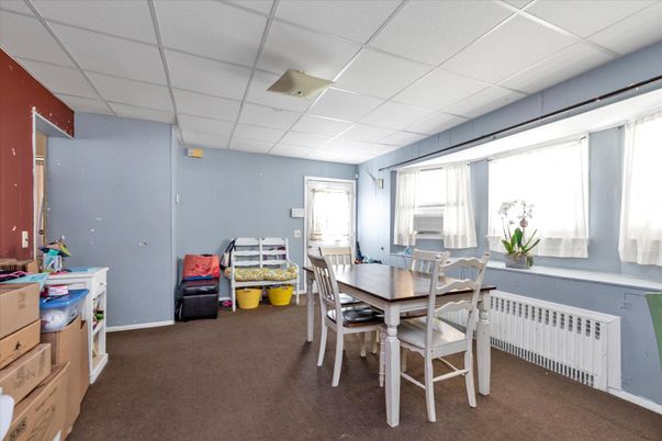 DE Listing image placeholder