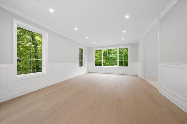 Empty room, Interior, Recessed Lighting, Wood Texture Flooring