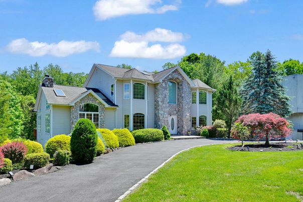 Backyard, Exterior, Facade, French Provincial