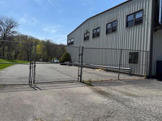 Exterior, Tennis Courts
