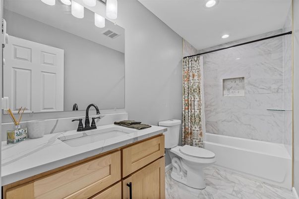 Bathroom, Interior, Marble, Marble Walls, Recessed Lighting